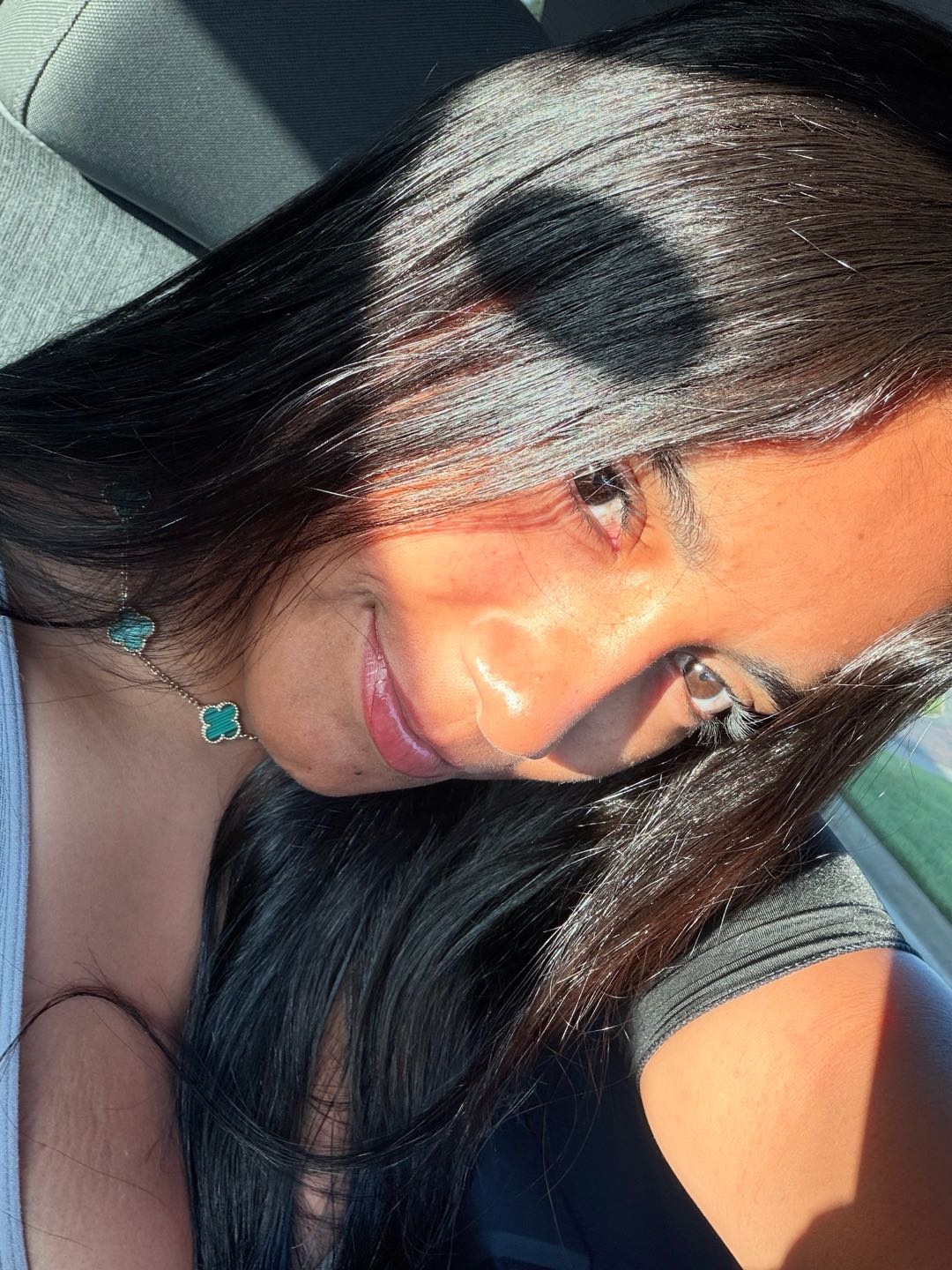 Girl online for a one-to-one video chat on KikGirl